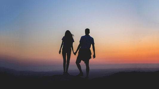 11 Hiking, Backpacking, & Camping Tips for Couples | Cloudline Apparel