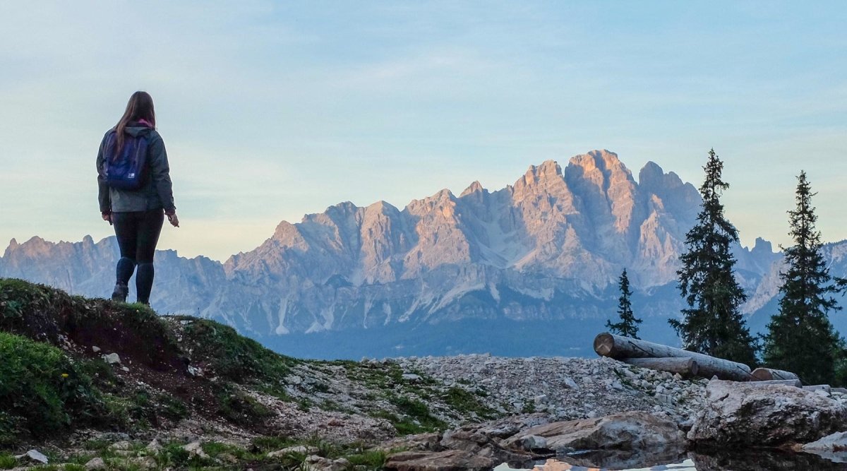 How to Choose the Right Hiking Trail | Cloudline Apparel