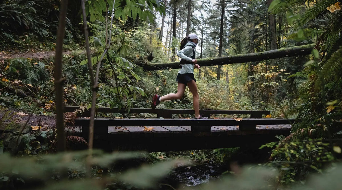 Women wearing Cloudline merino wool running socks while trail running.