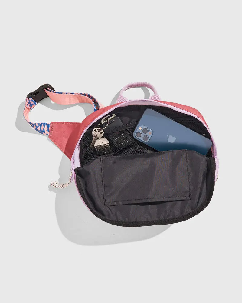 (R)evolution™ 3L Utility Fanny Pack United By Blue