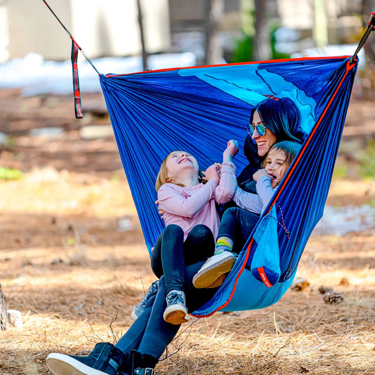 ROVR™ Hanging Chair GrandTrunk