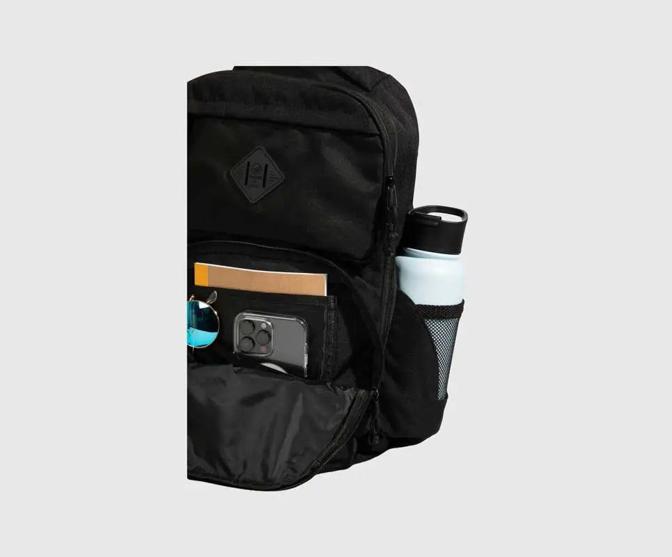 (R)evolution™ 25L Transit Pack United By Blue