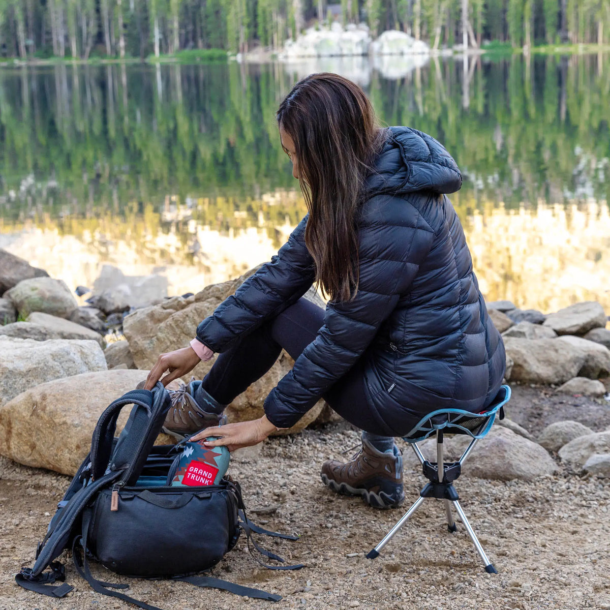 Compass 360° Swivel Stool GrandTrunk