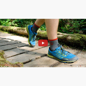 Video of trail runner wearing Cloudline Cloudline 1/4 Top Running Sock